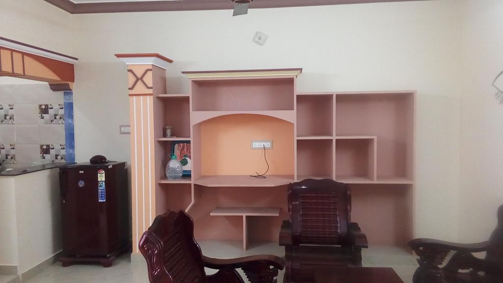 Sabri Guest House Tiruvannāmalai Екстериор снимка