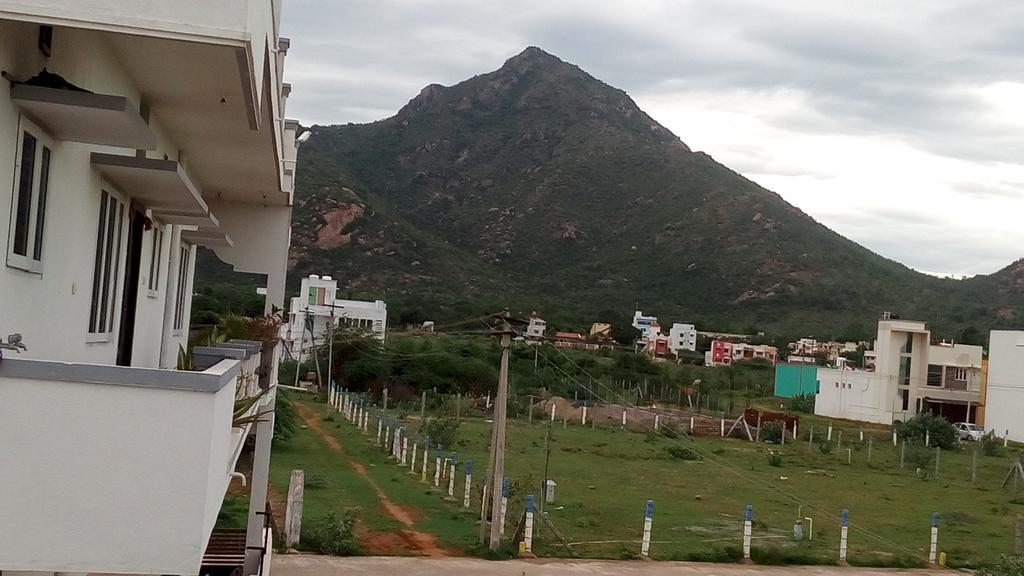 Sabri Guest House Tiruvannāmalai Екстериор снимка