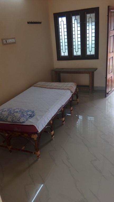 Sabri Guest House Tiruvannāmalai Екстериор снимка